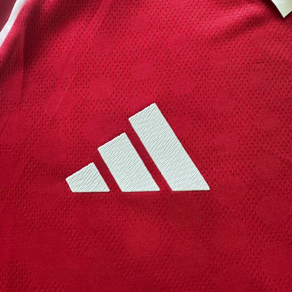Liverpool home 2026