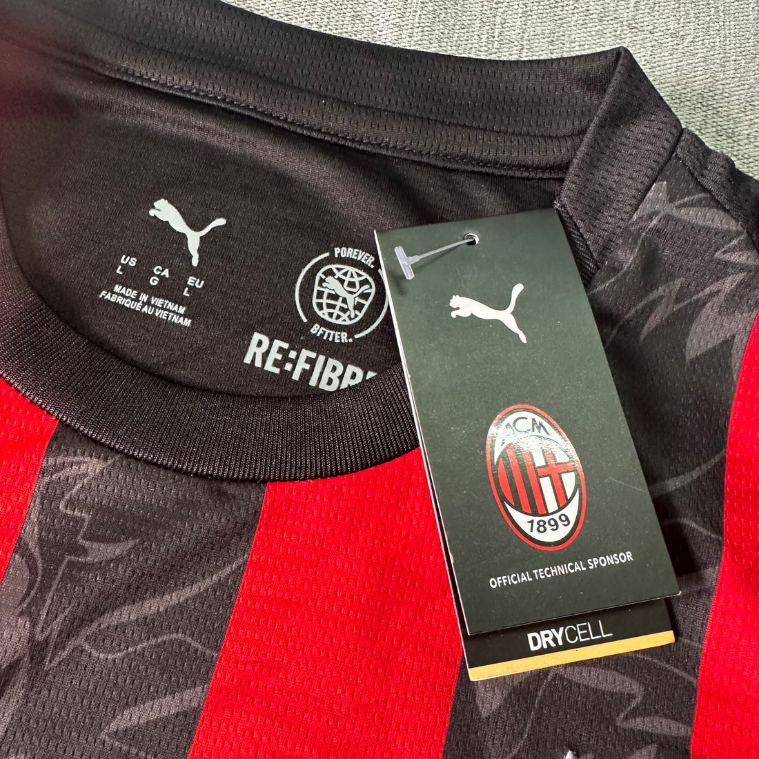 AC Milan home 25\26