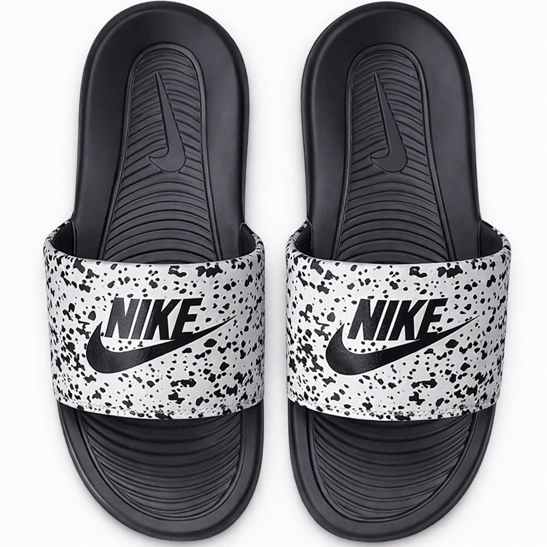 Nike Victori One White and Black Speckled
