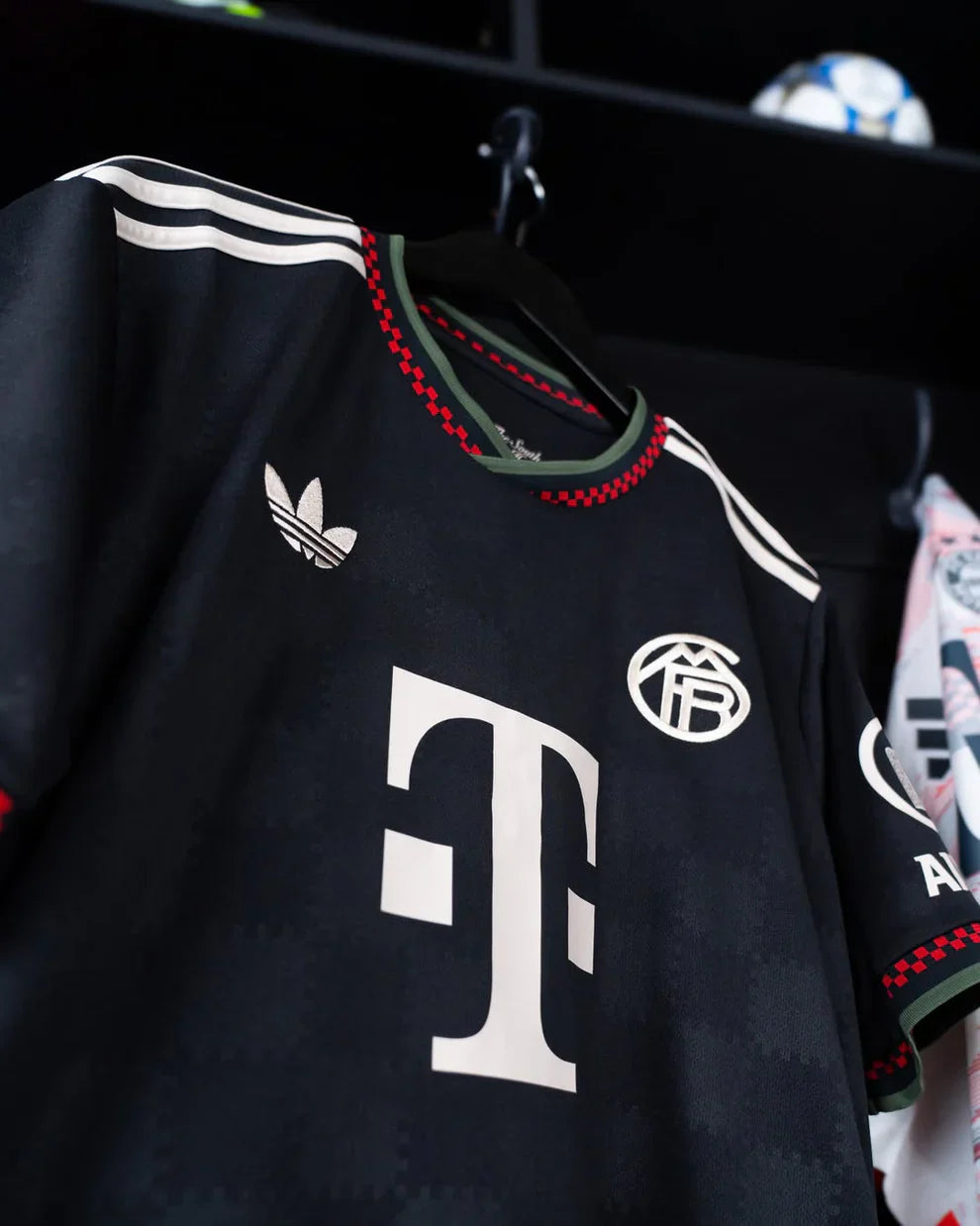 Bayern Munich 3rd 25/26
