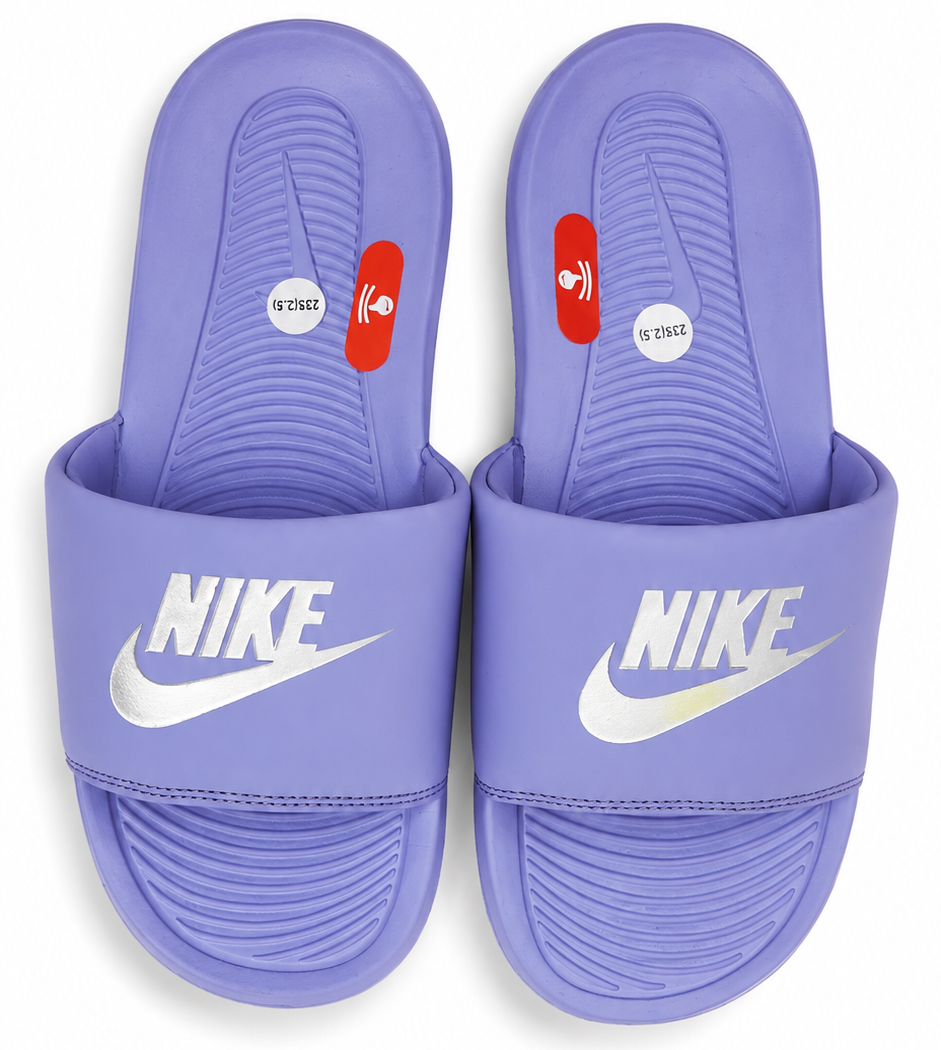 Nike Victori One Slide – Light Purple/Silver